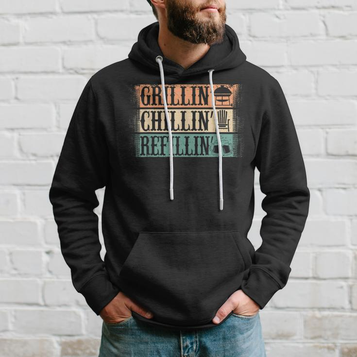 Funny Vintage Grill Dad - Grilling Chilling Refilling Hoodie Gifts for Him