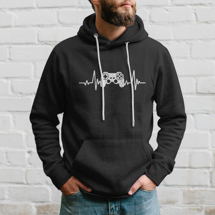 Gamer Heartbeat Video Game Controller Gaming Vintage Retro Hoodie Gifts for Him
