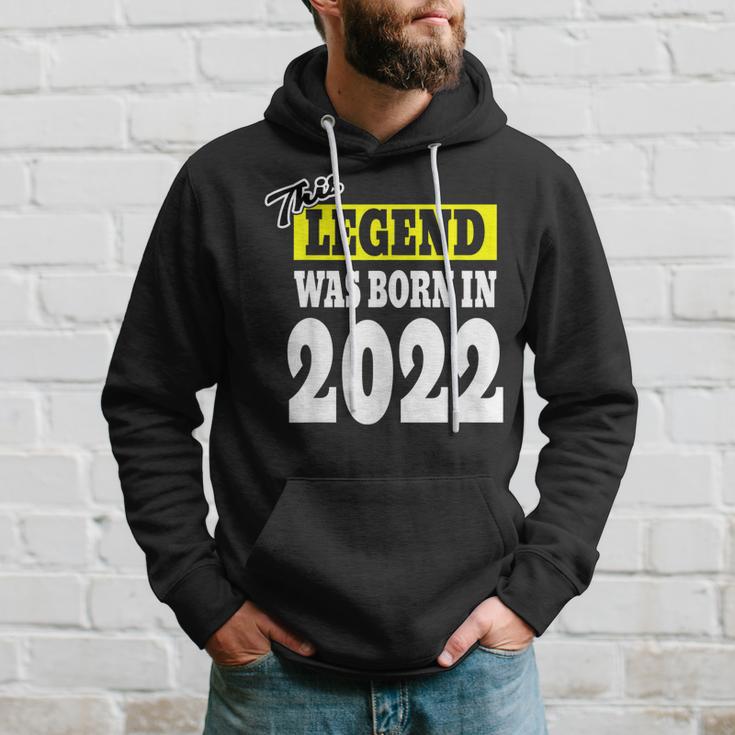 Legendärer Vater und Mutter, Dieses Kind 2022 Geboren Hoodie Geschenke für Ihn