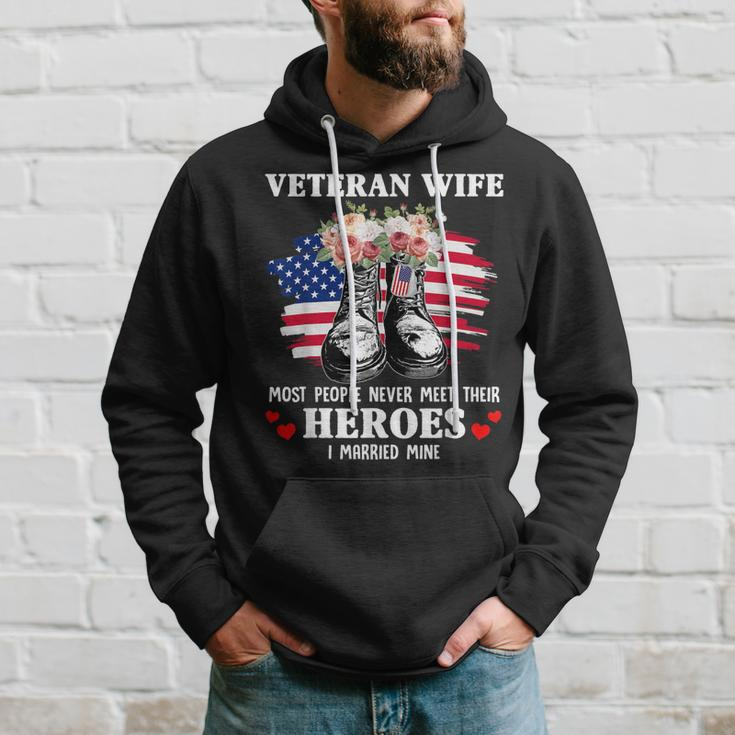 Veteran Wife Most People Never Meet Their Heroes Veteran Day V2 Men Hoodie Graphic Print Hooded Sweatshirt Gifts for Him