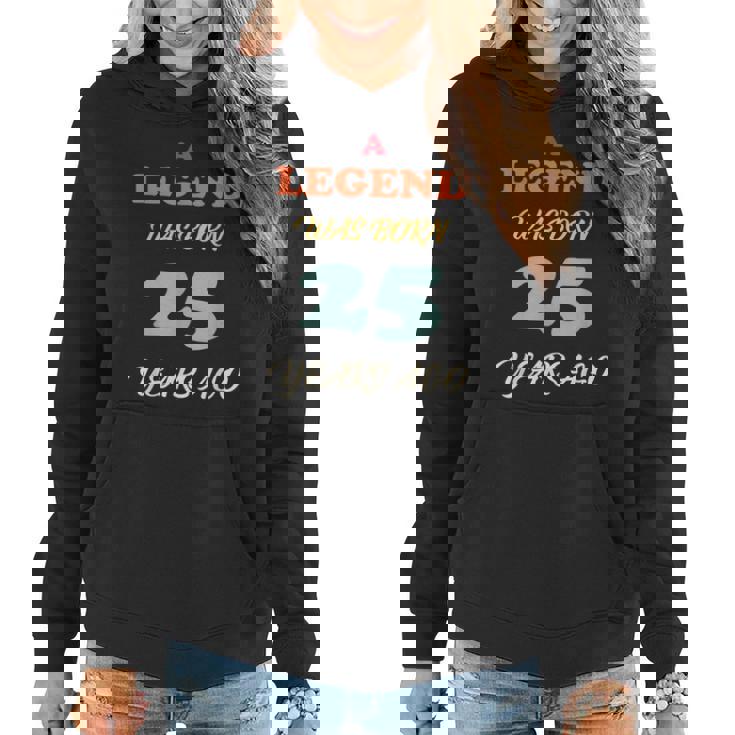 A Legend Was Born Jahrestag Vintage Farben Frauen Hoodie