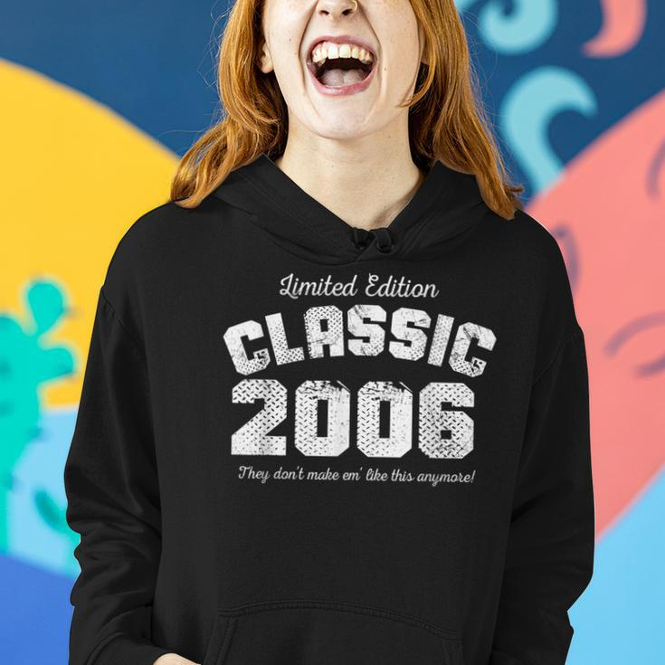 17 Years Old Classic Car 2006 Limited Edition 17Th Birthday Women Hoodie Gifts for Her
