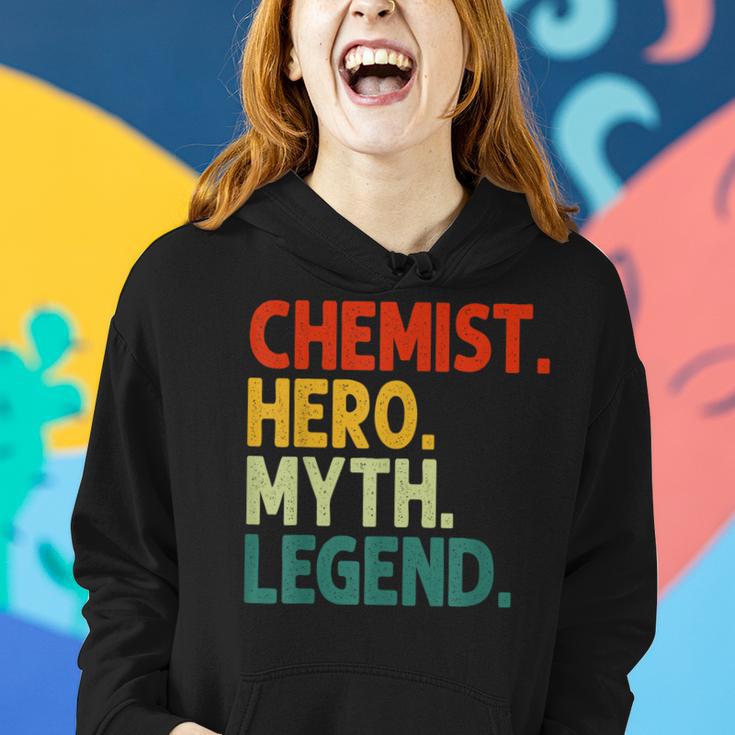 Chemist Hero Myth Legend Vintage Chemie Frauen Hoodie Geschenke für Sie