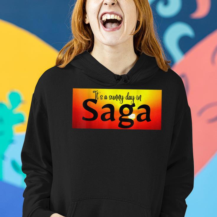 Es Ist Ein Sonniger Tag In Saga Frauen Hoodie Geschenke für Sie