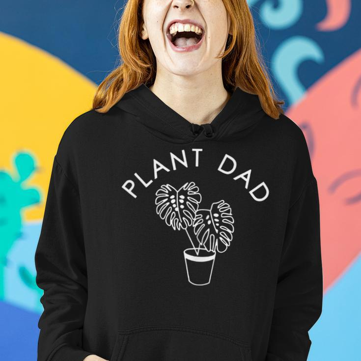 Funny Landscaper Gardener Dad Plants Expert Plant Daddy Women Hoodie Gifts for Her