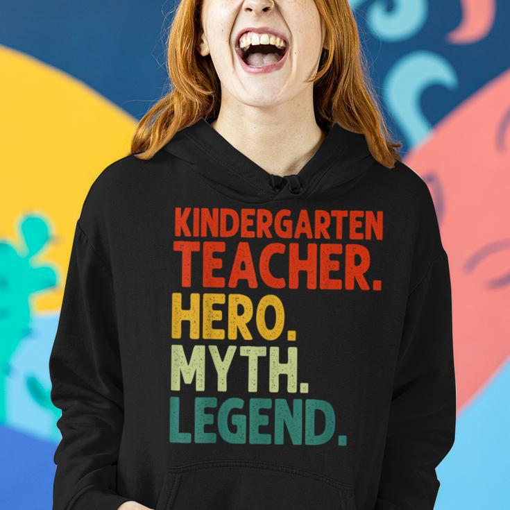 Kindergarten Lehrer Held Mythos Legende Vintage Lehrertag Frauen Hoodie Geschenke für Sie