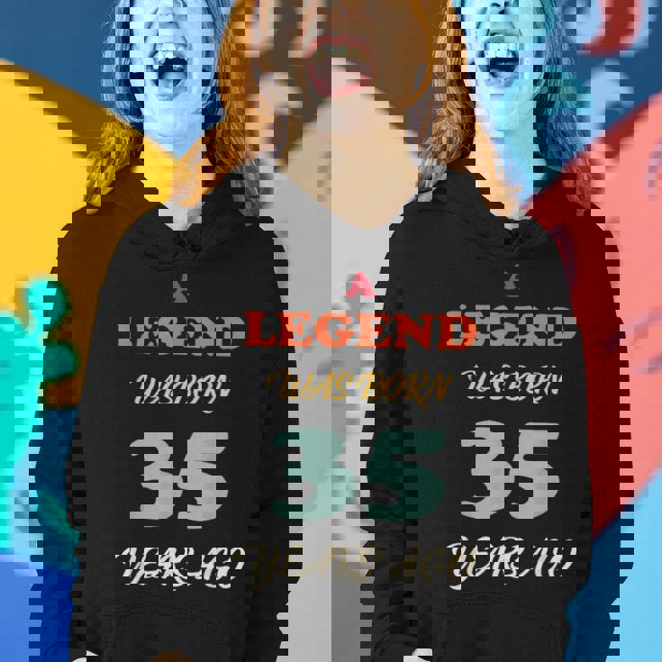 A Legend Was Born Jahrestag Vintage Farben Frauen Hoodie Geschenke für Sie