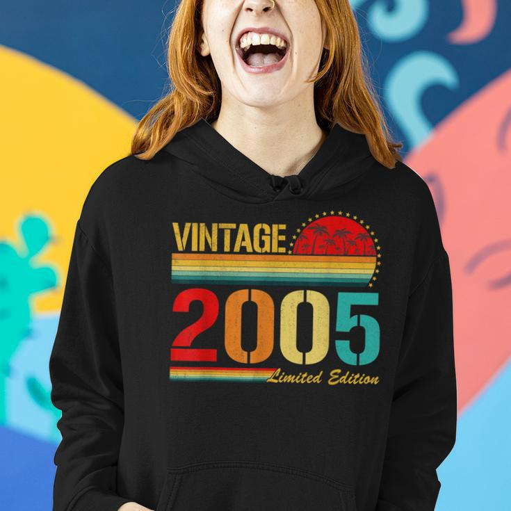 Vintage Born In 2005 Birthday Year Party Wedding Anniversary Women Hoodie Gifts for Her