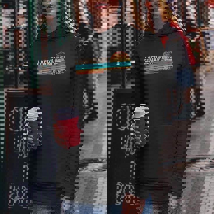 Basketballspieler Legende Seit Februar 2011 Geburtstag Frauen Hoodie Lustige Geschenke