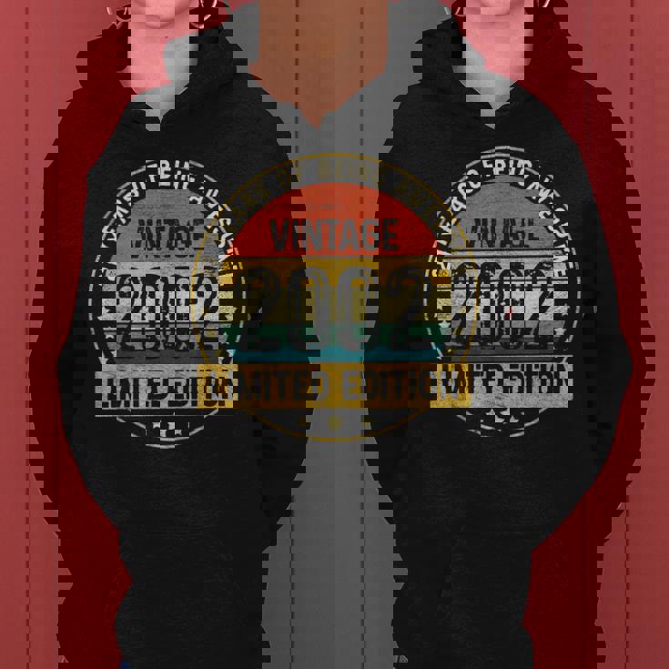 21 Year Old Gifts Made In 2002 Vintage 21St Birthday Retro Women Hoodie