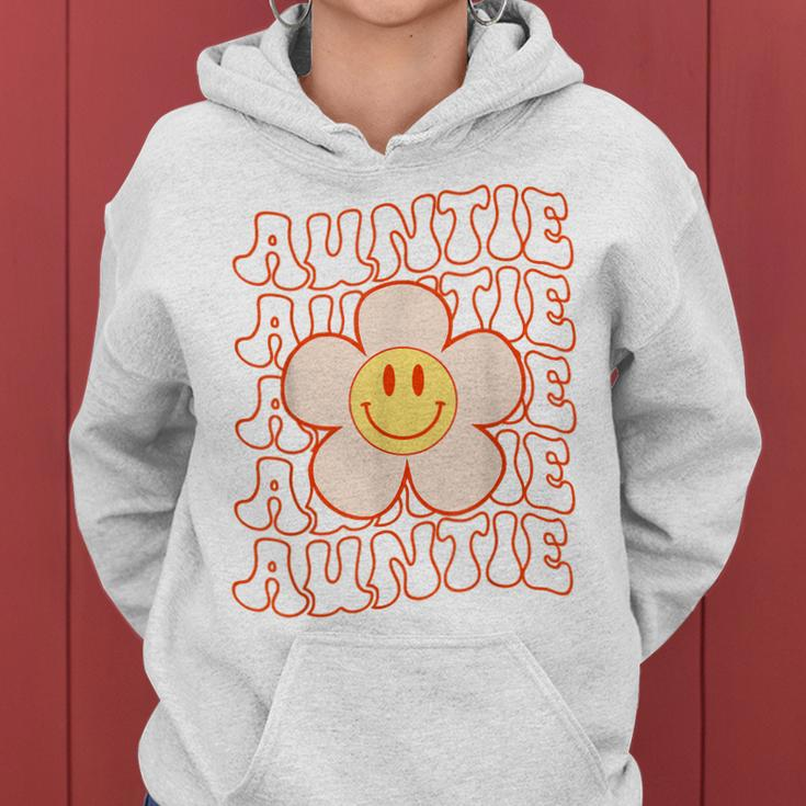Retro Happy Face Aunt Auntie Groovy Daisy Flower Smile Face Women Hoodie