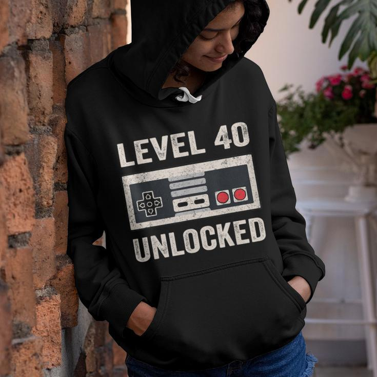 Level 40 Unlocked Video Gamer 40Th Birthday Gift Tea Youth Hoodie