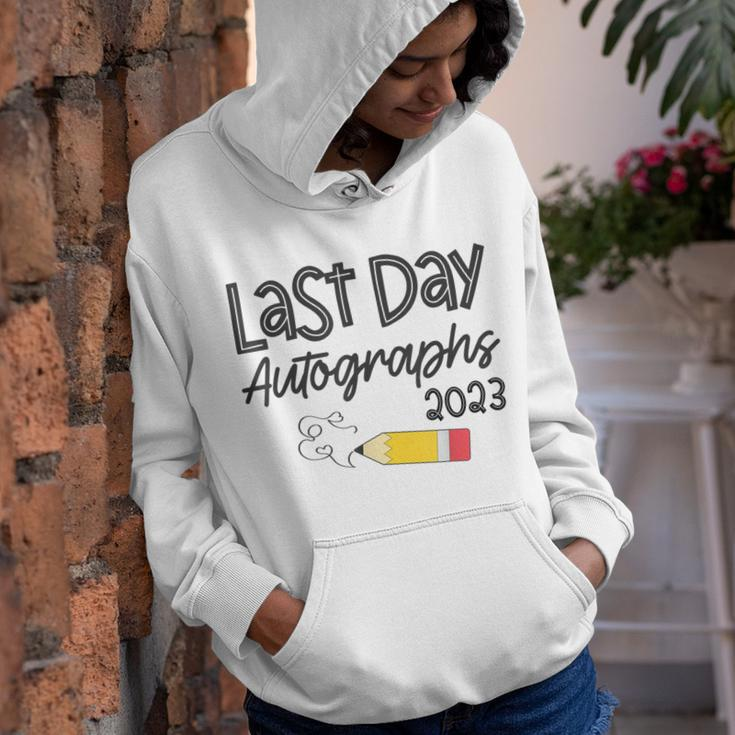 2023 Last Day Autographs Graduation Cute Last Day Of School Youth Hoodie