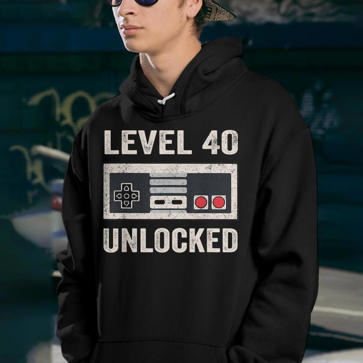 Level 40 Unlocked Video Gamer 40Th Birthday Gift Tea Youth Hoodie