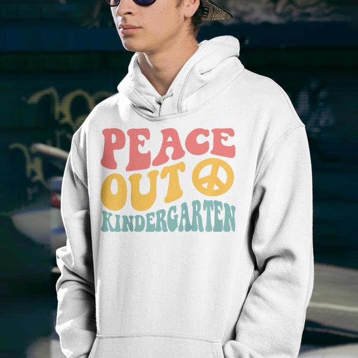 Kids Peace Out Kindergarten Funny Retro Last Day Of Kindergarten Youth Hoodie