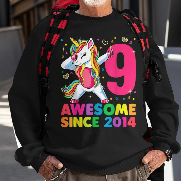 9 Years Old Unicorn Dabbing 9Th Birthday Girl Unicorn Party Sweatshirt Gifts for Old Men
