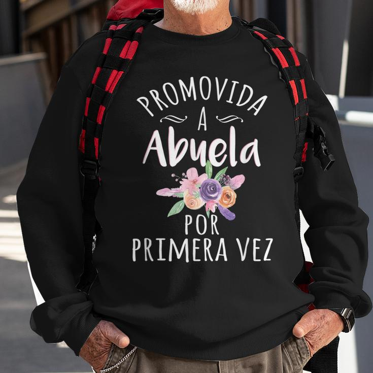 Abuela Por Primera Vez Anuncio De Embarazo Para Abuela Sweatshirt Gifts for Old Men