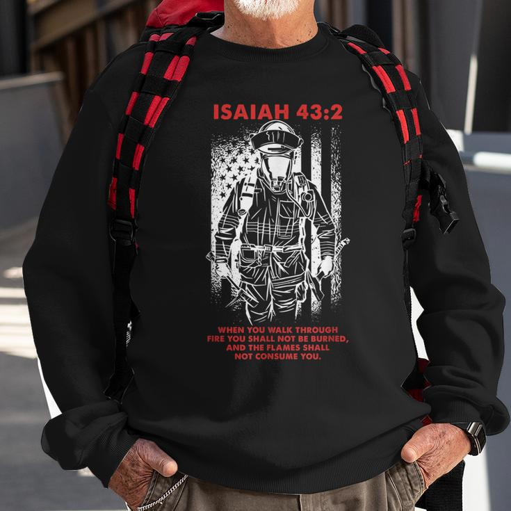 Amerikanische Flagge Feuerwehrmann Bibelzitat Sweatshirt Geschenke für alte Männer