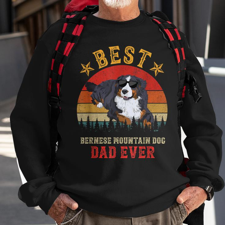 Best Dog Bernese Mountain Dad Ever Men Vintage Berner Dad Sweatshirt Gifts for Old Men