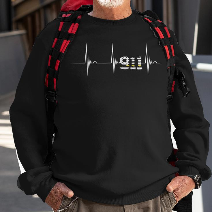 Dispatcher 911 Vintage Usa Flag Heartbeat Ekg Pulse Dispatch Sweatshirt Gifts for Old Men