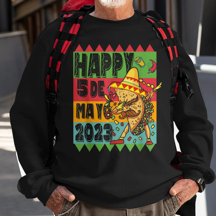 Funny Mexican Fiesta Cinco De Mayo Taco Sombrero Sweatshirt Gifts for Old Men