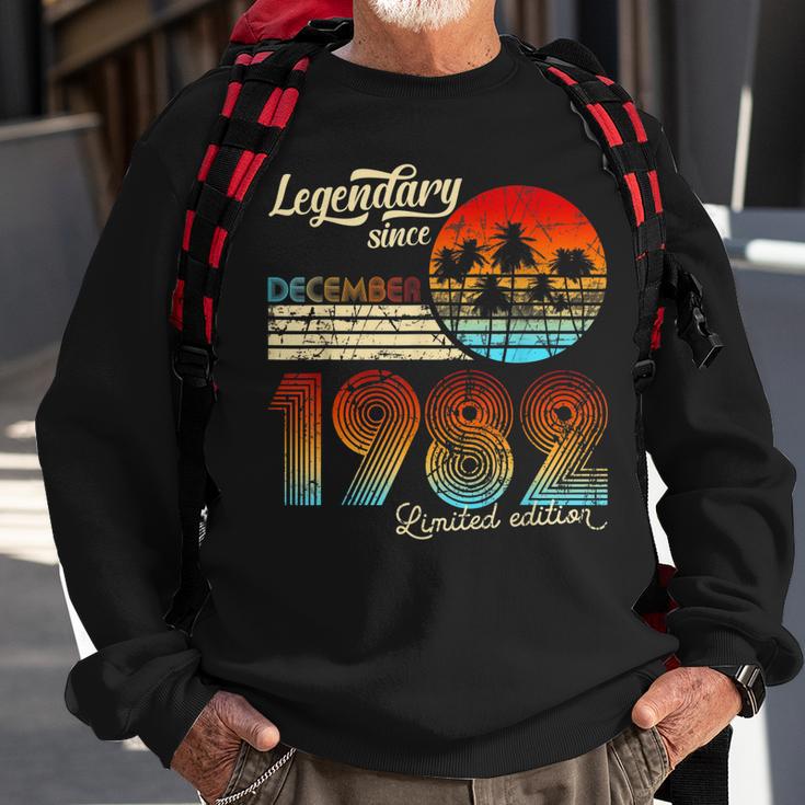 Geburtstag Legendary Since Dezember 1982 Geschenk Sweatshirt Geschenke für alte Männer