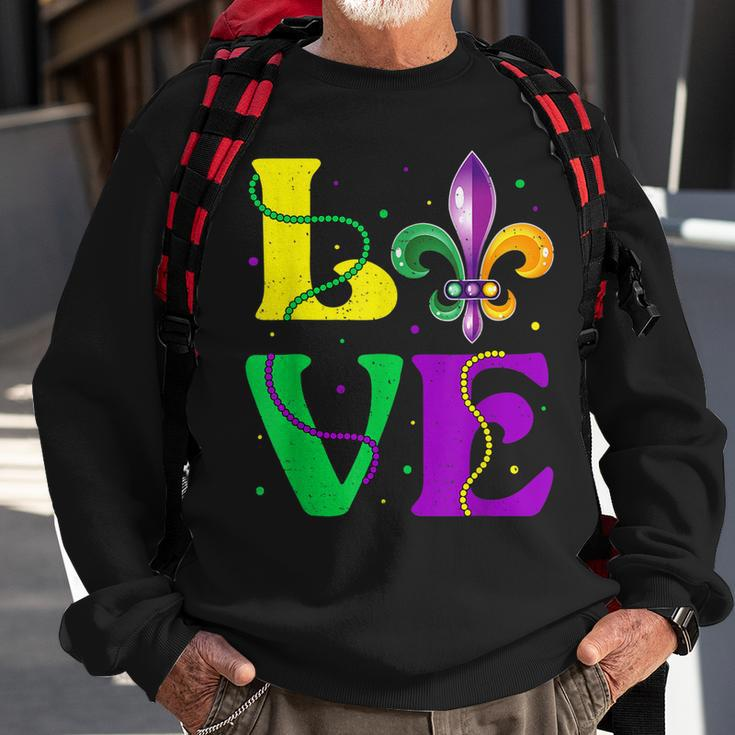 I Love Mardi Gras Fleur De Lis Fat Tuesday Carnival Festival Sweatshirt Gifts for Old Men
