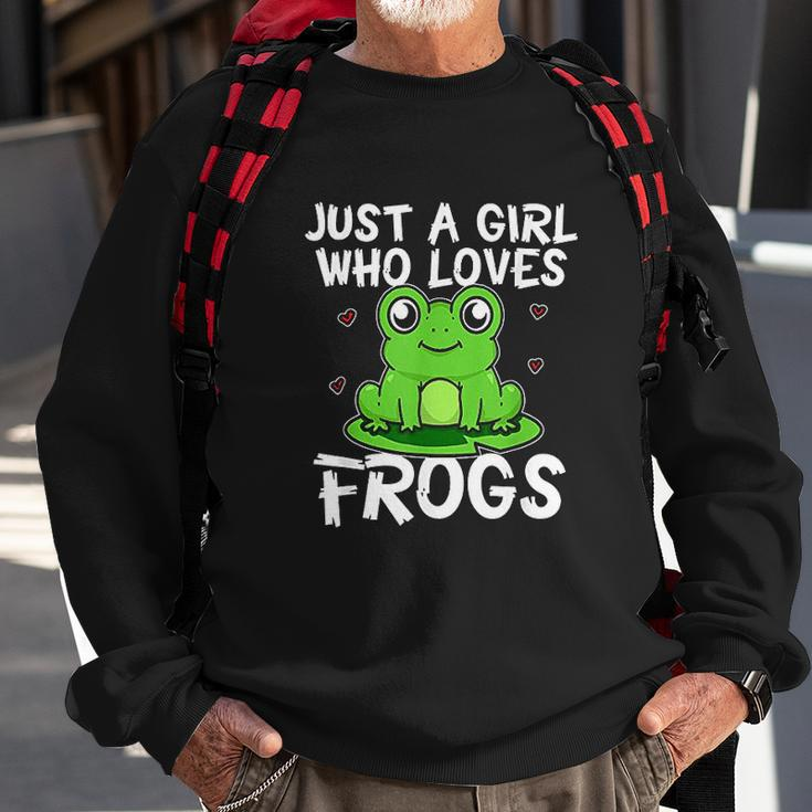 Just A Girl Who Loves Frogs Cute Green Frog Costume Men Women Sweatshirt Graphic Print Unisex Gifts for Old Men