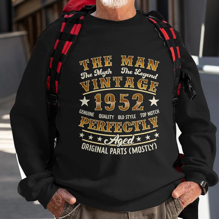 Man Myth Legend Vintage 1952 70Th Birthday For 70 Years Old V2 Sweatshirt Gifts for Old Men