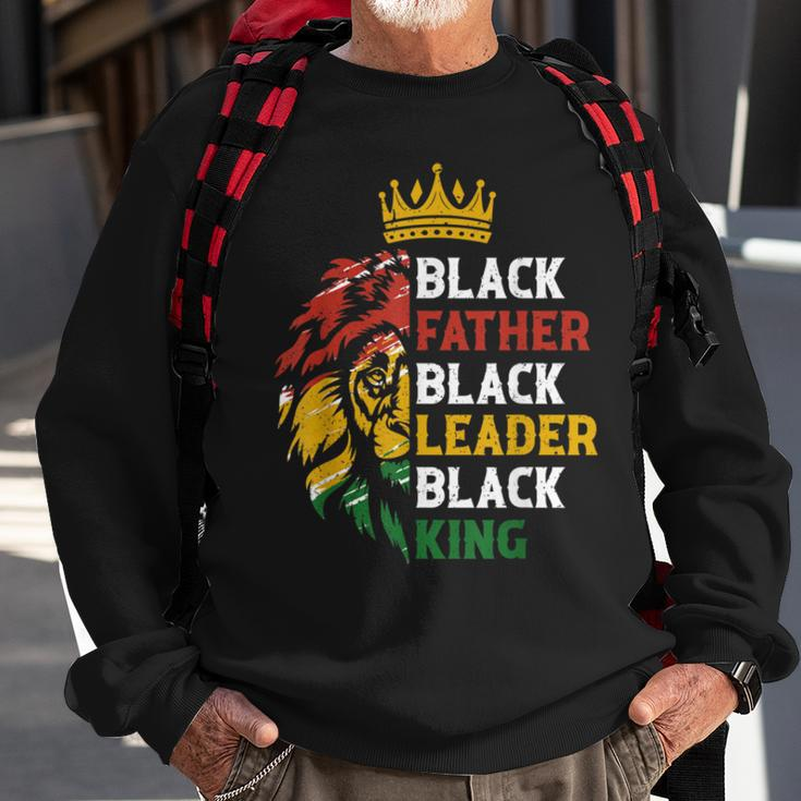 Mens Black Father Black Leader Black King Juneteenth Lion Dad Sweatshirt Gifts for Old Men