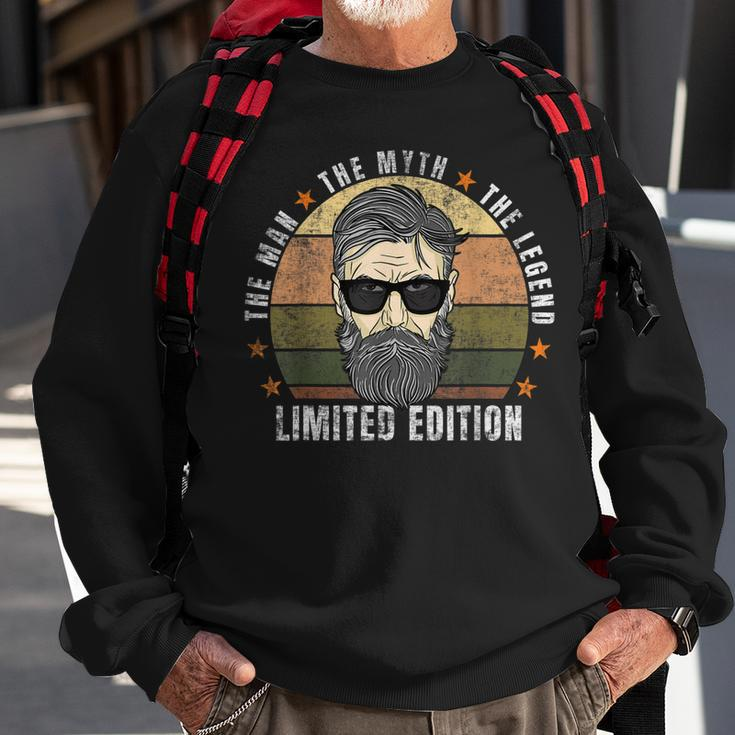 Mens Dad The Man Myth Legend For Fathers Day Vintage Retro Sweatshirt Gifts for Old Men