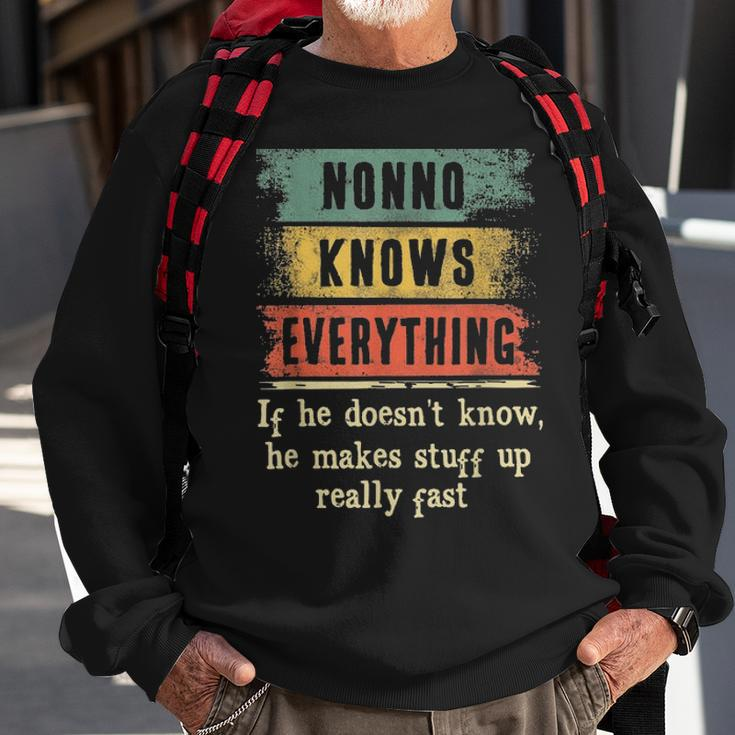 Mens Nonno Knows Everything Grandpa Fathers Day Gift Sweatshirt Gifts for Old Men