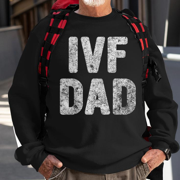 Mens Proud Ivf Dad Mens - Infertility Awareness Daddy Gift Sweatshirt Gifts for Old Men