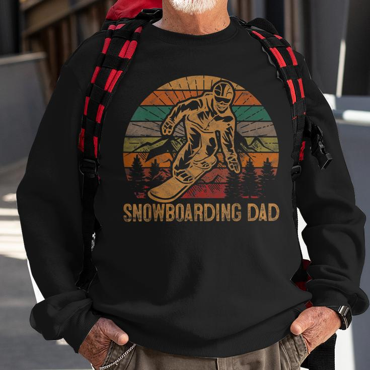 Mens Snowboarding Dad Sunset Snowboard Gift Winter Snowboarder Sweatshirt Gifts for Old Men