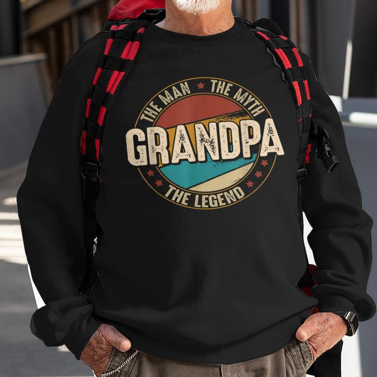 Opa Man Myth Legend Lustiger Vatertag Opa V3 Sweatshirt Geschenke für alte Männer