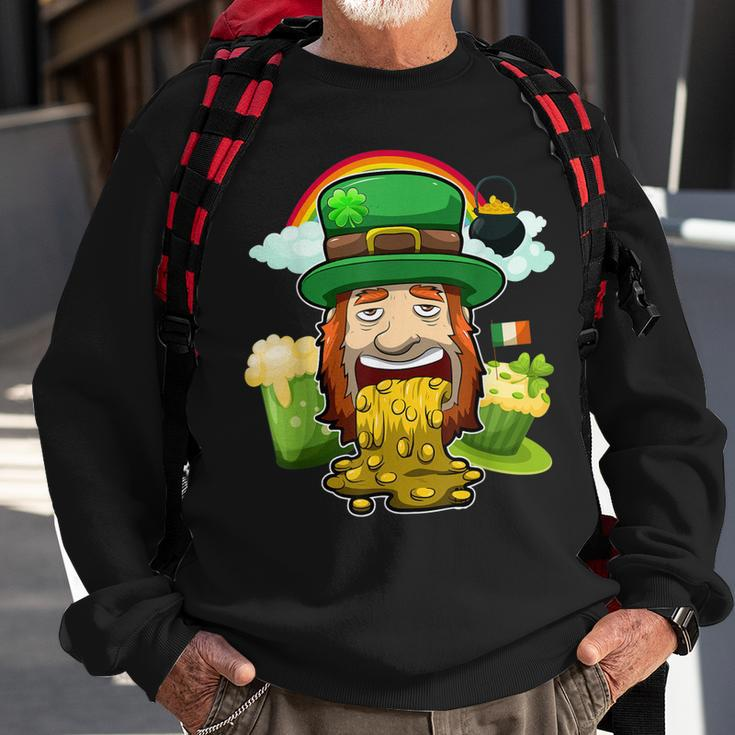 Puking Leprechaun St Patricks Day Irish Drinking Party Sweatshirt Gifts for Old Men