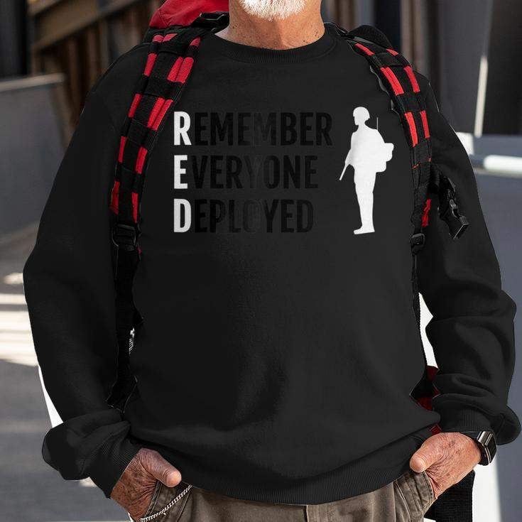 Remember Everyone Deployed Red Usa American Military Sweatshirt Gifts for Old Men