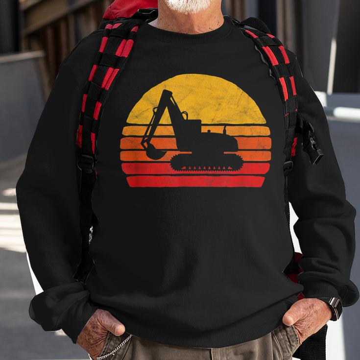 Retro Excavator & Sunset Vintage Construction Design Retro Sweatshirt Gifts for Old Men
