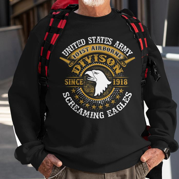 Us Army 101St Airborne Division Soldier Veteran Apparel Sweatshirt Gifts for Old Men