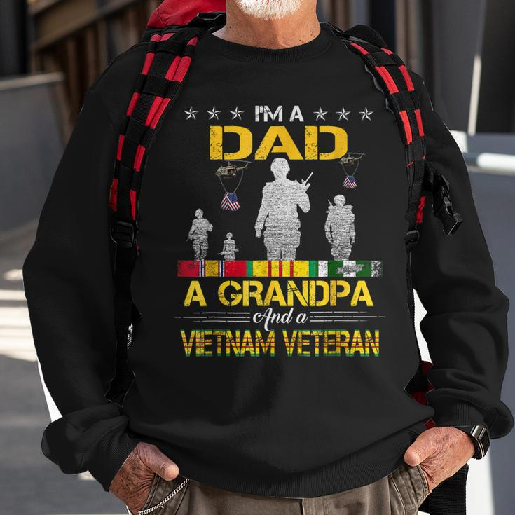Vietnam Veteran - Im A Dad Grandpa And A Veteran Sweatshirt Gifts for Old Men