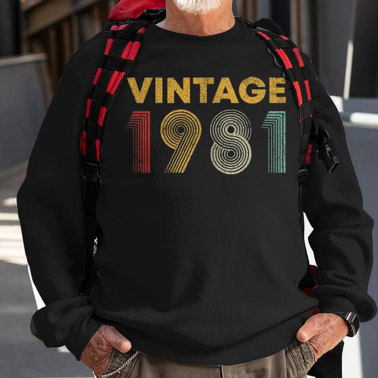 Vintage 1981 40 Years Old Born In 1981 40Th Birthday Gift Sweatshirt Gifts for Old Men