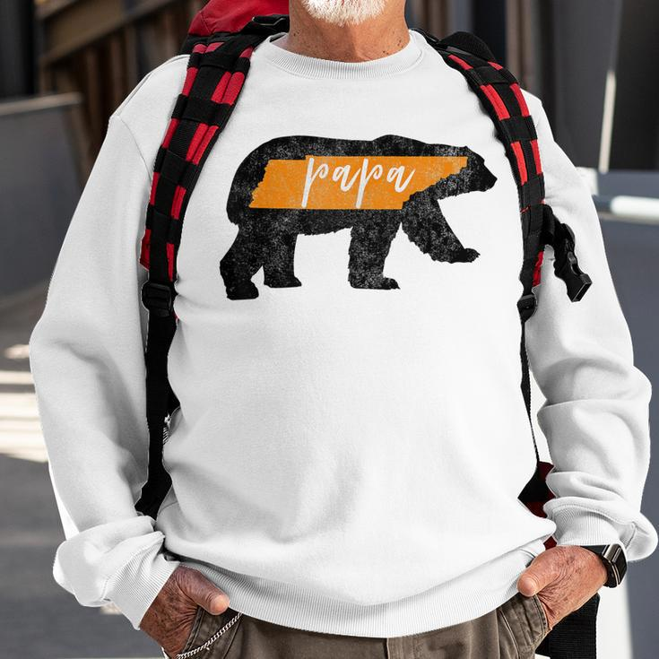 Mens Papa Bear Tennessee State Flag Vintage Dad Sweatshirt Gifts for Old Men