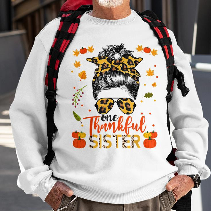 One Thankful Sister Leopard Messy Bun Autumn Thanksgiving Men Women Sweatshirt Graphic Print Unisex Gifts for Old Men