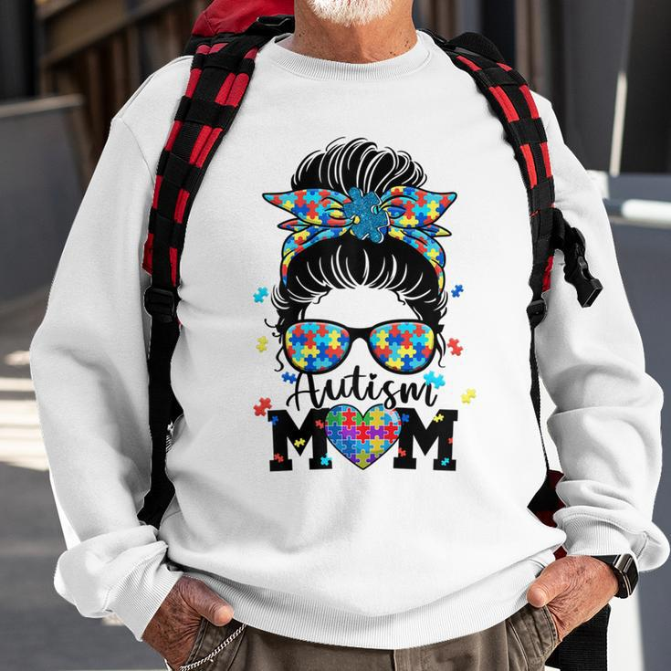 Womens Autism Mom Life Messy Bun Sunglasses Bandana Mother’S Day Sweatshirt Gifts for Old Men