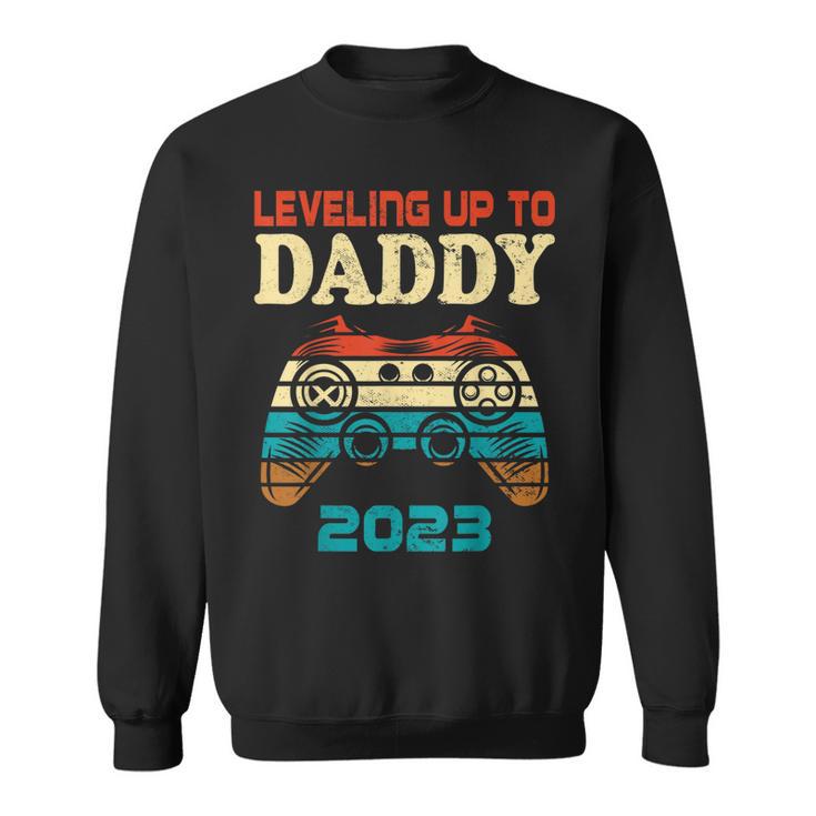 Mens Retro Vintage Leveling Up To Daddy 2023 Promoted To Dad  Sweatshirt