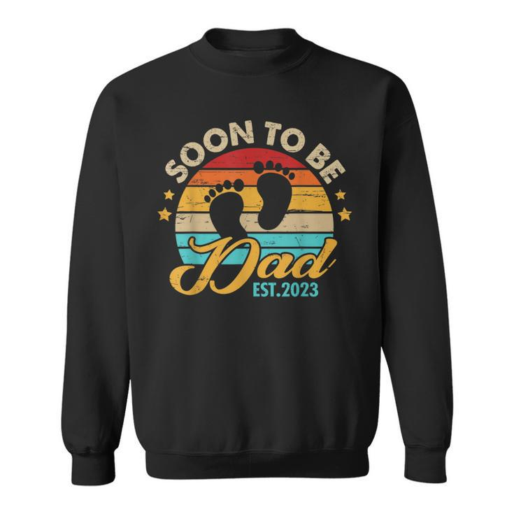 Mens Soon To Be Dad 2023 Fathers Day First Time Dad Pregnancy  Sweatshirt