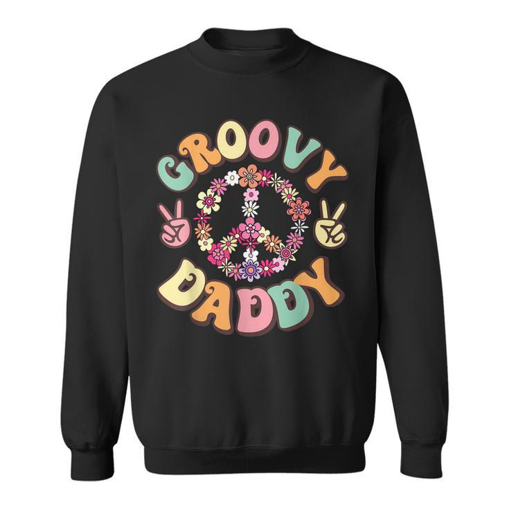 Retro Groovy Daddy And Vintage Family Retro Dad Birthday  V2 Sweatshirt