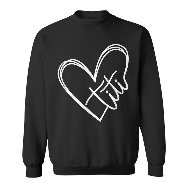 Titi Heart Minimalist Auntie Best Aunt Ever Gift Sweatshirt