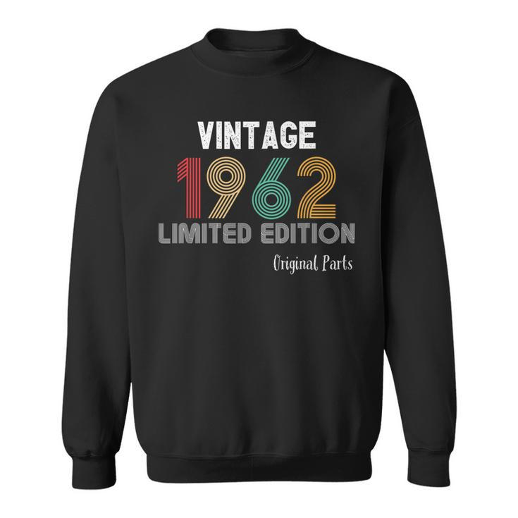 Vintage 1962 Birthday Gifts Idea Retro Birthday Party Design  Sweatshirt