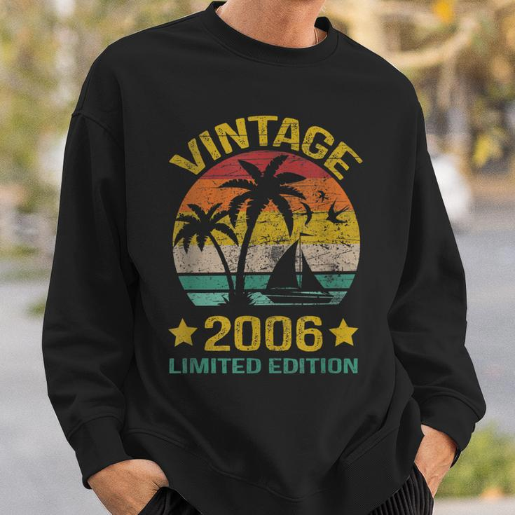 17 Years Old Vintage 2006 Limited Edition 17Th Birthday Gift V2 Sweatshirt Gifts for Him